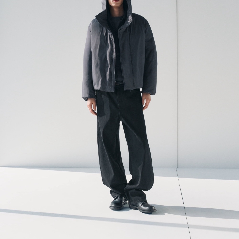 Uniqlo Barrel Pants - Picture 3 of 16